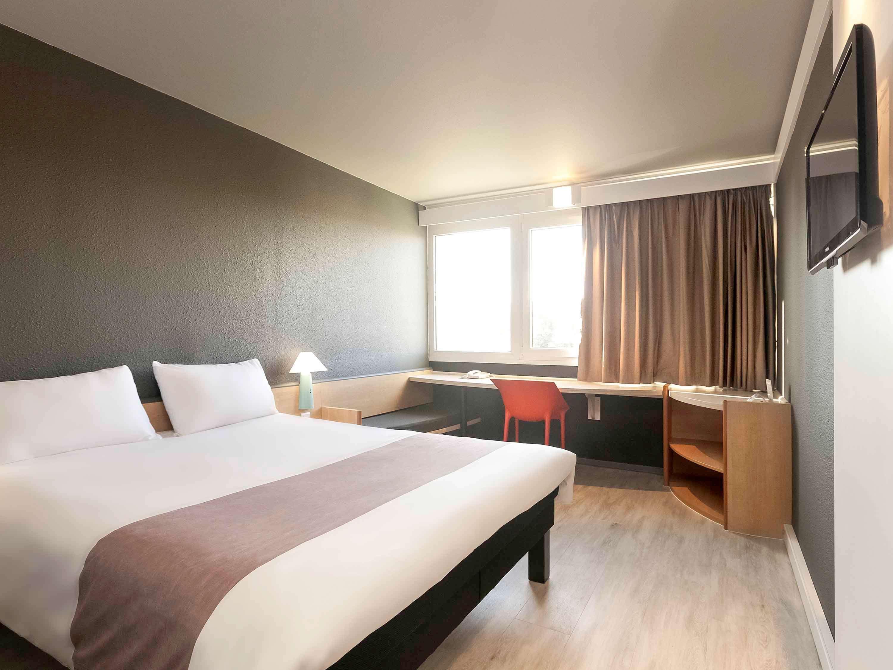 Ibis Ales Centre Ville Екстер'єр фото