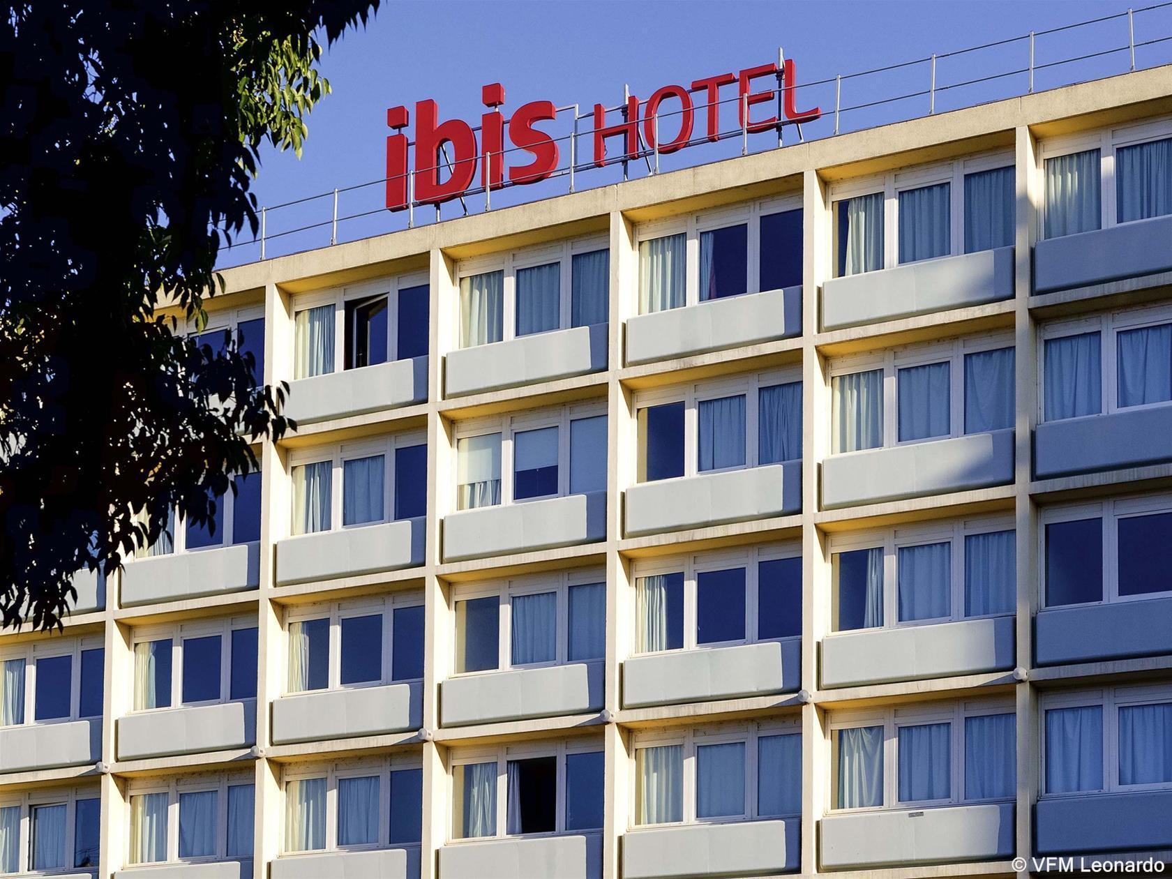 Ibis Ales Centre Ville Екстер'єр фото